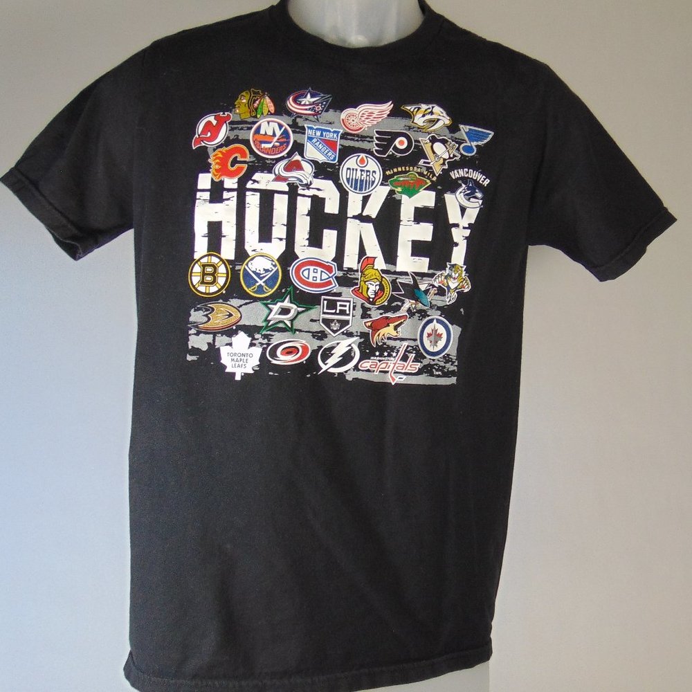 ALL THE HOCKY LOGO T-SHIRT